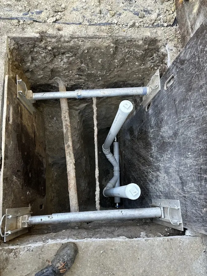 Experienced plumber completing Drain Cleaning work in Pierre